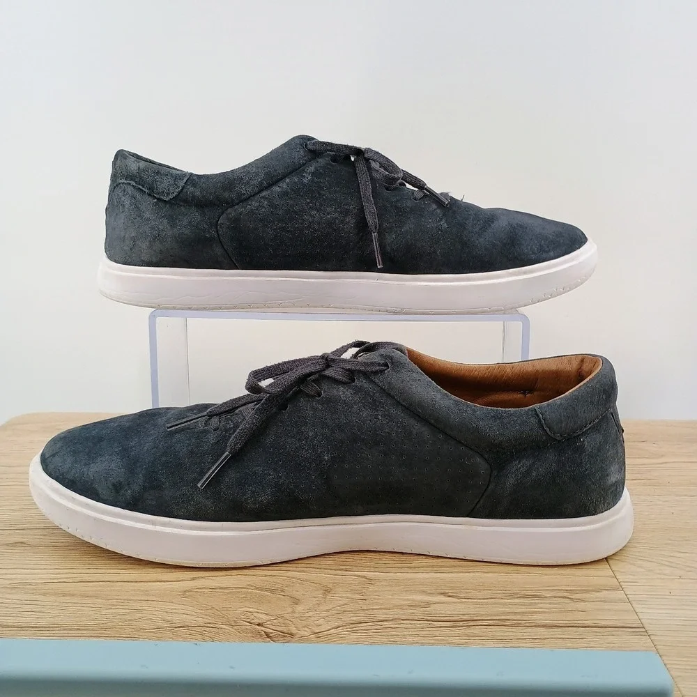 Travis Mathew Cuater Phenom Gray Suede Casual Slipon Loafers Mens 10.5 Sneaker